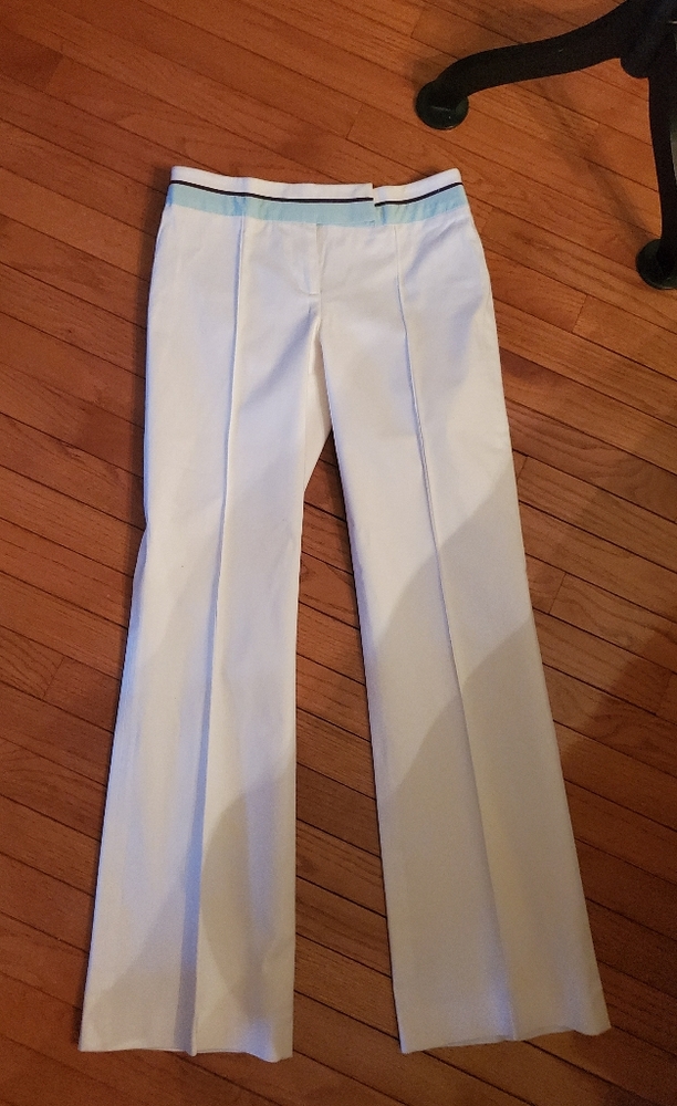 Bebe- white pants, purple/light blue trim, 4